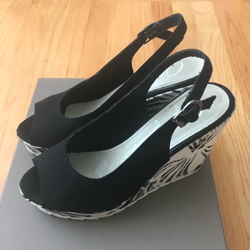 Apepazza funky wedges will fit size 6